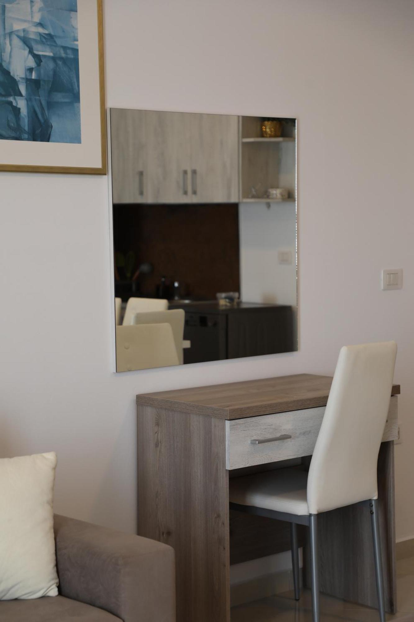 Saranda Apartaments Meta Eksteriør billede