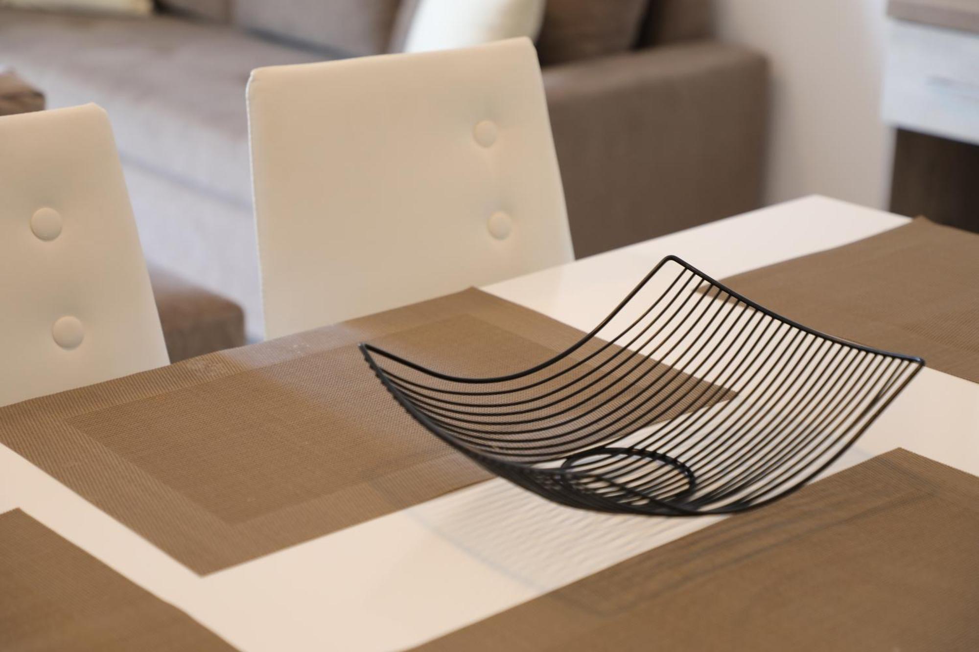 Saranda Apartaments Meta Eksteriør billede
